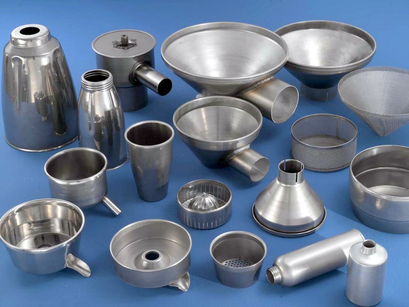 Metal turning clearance